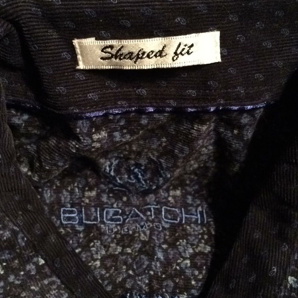 Men’s shaped fit. Bugatchi uomo long sleeve shirt